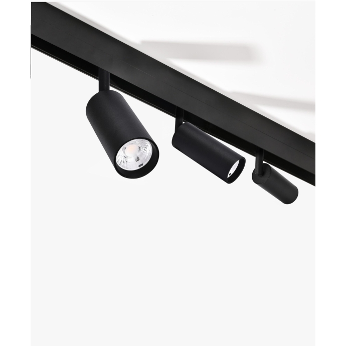 磁吸軌道投射燈